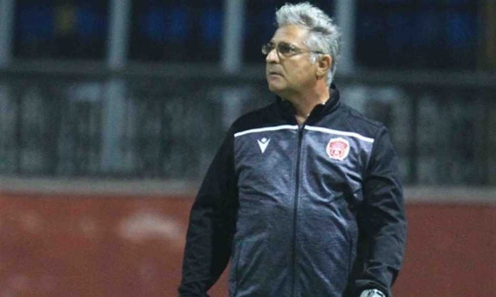 مدرب الزمالك السابق يقود منافس الأهلي في دوري الأبطال