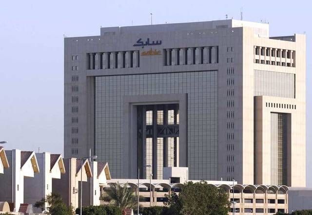 خاص- 8.7 مليار ريال توزيعات شركات البتروكيماويات للنصف الأول.. 62% لـ"سابك"