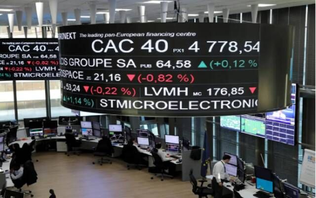 ارتفاع مؤشرات الأسهم الأوروبية بشكل جماعي في ختام تعاملات الجمعة