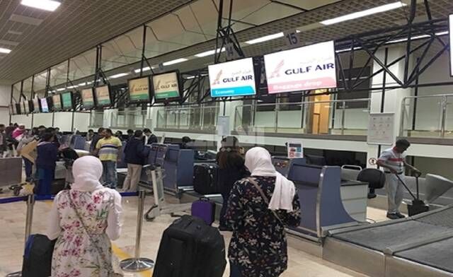 البحرين توقف تحويل تأشيرة الزيارة بدون ضامن إلى تأشيرة عمل أو التحاق