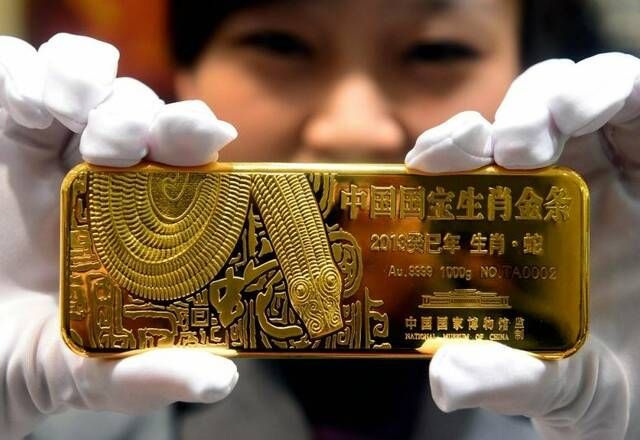 ارتفاع الذهب عالميًا إلى 2342 دولار للأوقية
