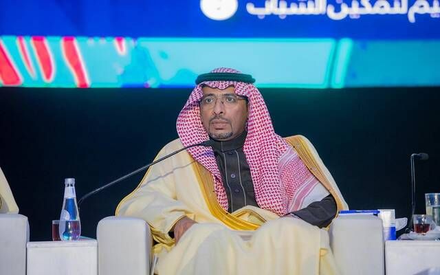 وزير الصناعة السعودي يبدأ زيارة رسمية إلى قطر لبحث العلاقات الثنائية وتطويرها