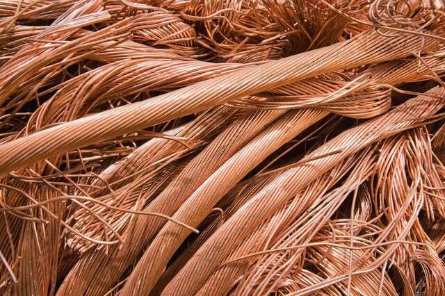 أسعار النحاس تقفز إلى 11 ألف دولار للطن لأول مرة