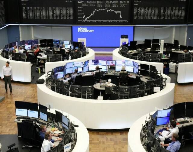 أسهم أوروبا ترتفع بعد عمليات بيع مكثفة وتراجع السوق السويسرية