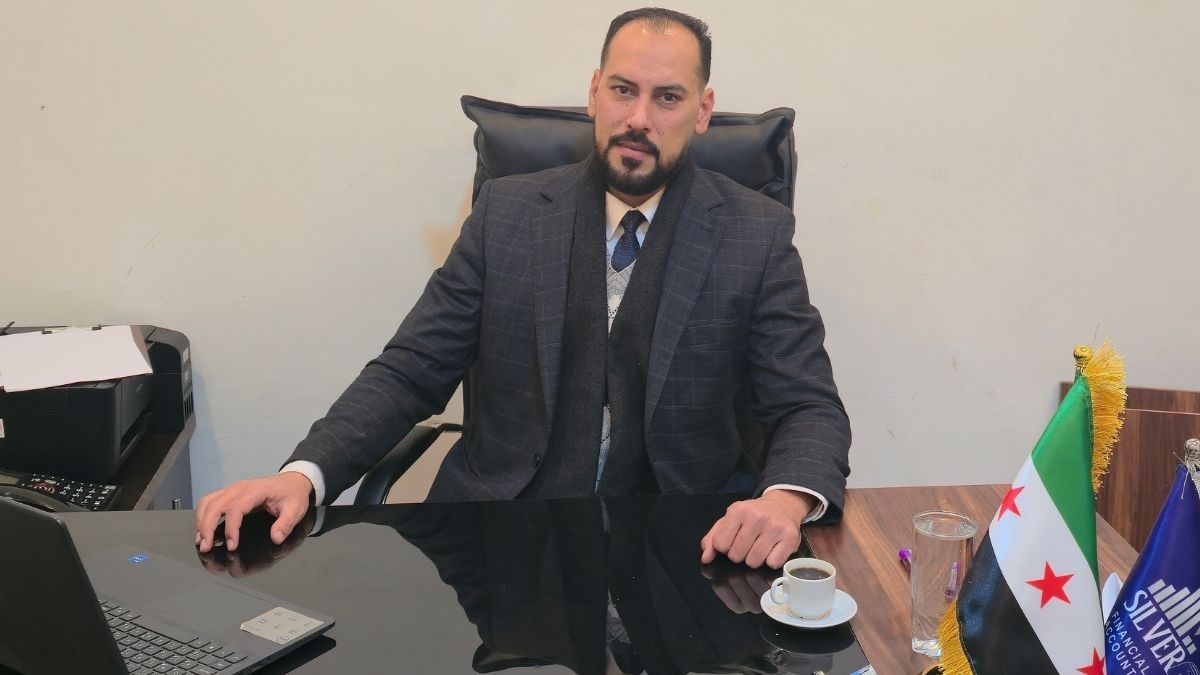 الخبير الاقتصادي والمالي الدكتور في جامعة اليرموك الخاصة محمد الفقيه