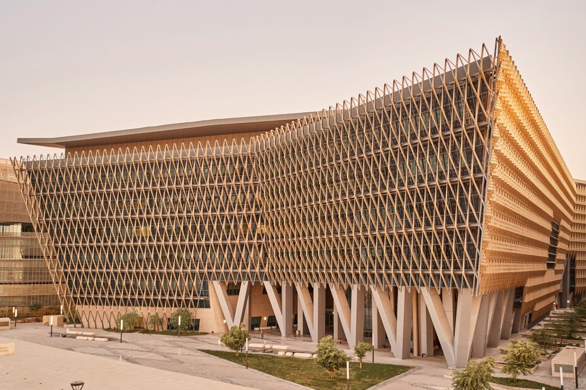 تقديم طلبات التحويل بالجامعة ينطلق 13 الجاري