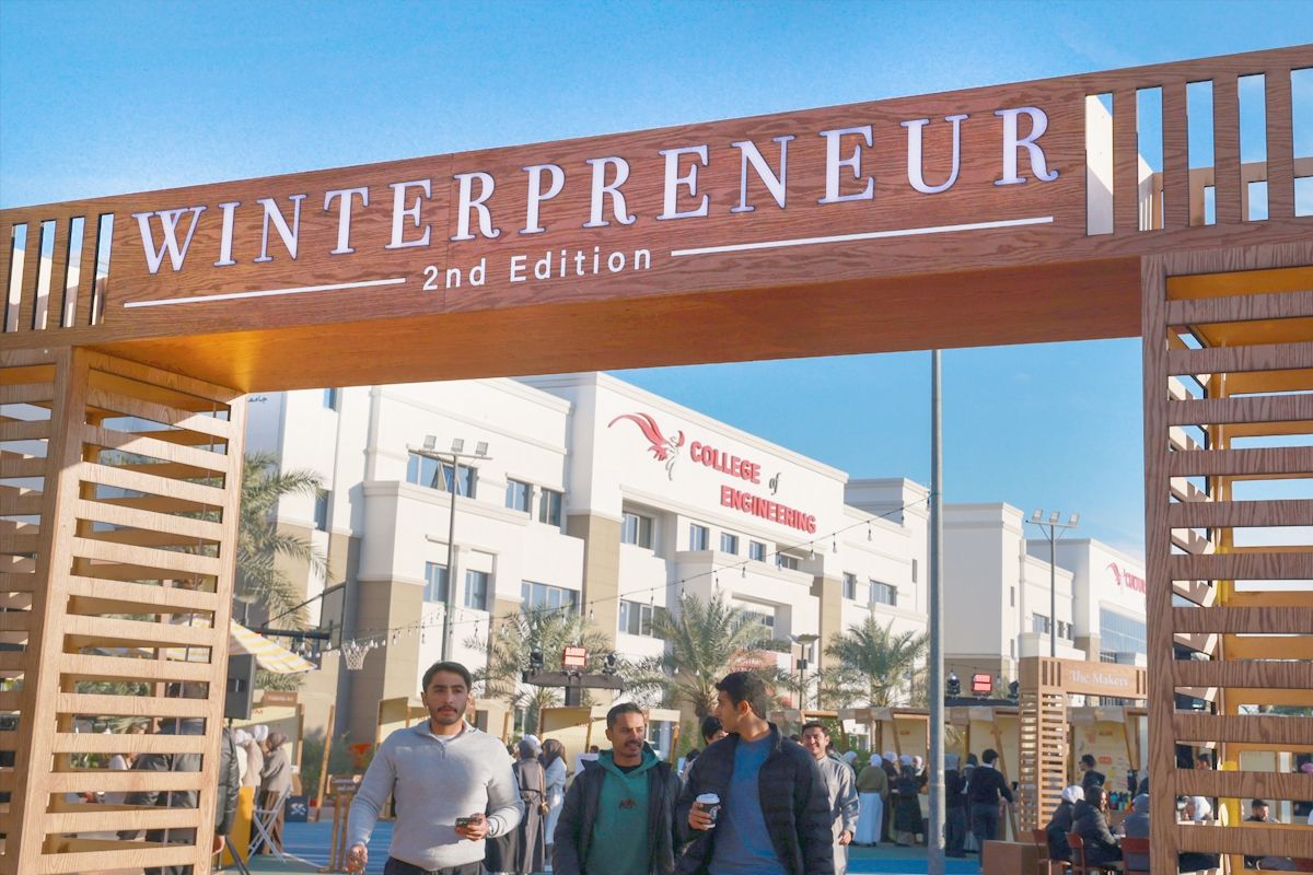 طلبة وخريجو AUM يقدمون مشاريع متميزة في معرض Winterpreneur Fair بنسخته الثانية