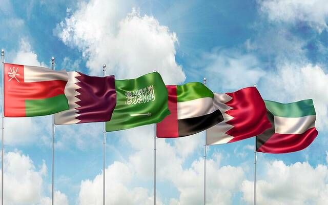 214 مليار دولار قيمة العقود المُسندة في دول الخليج خلال 2025