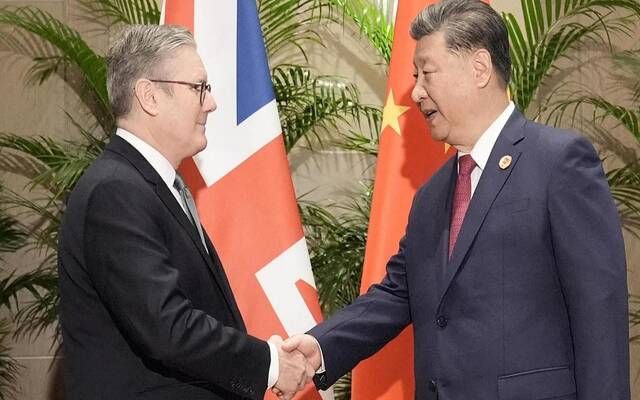 بريطانيا والصين تسعيان لإحياء العصر الذهبي للعلاقات التجارية الثنائية