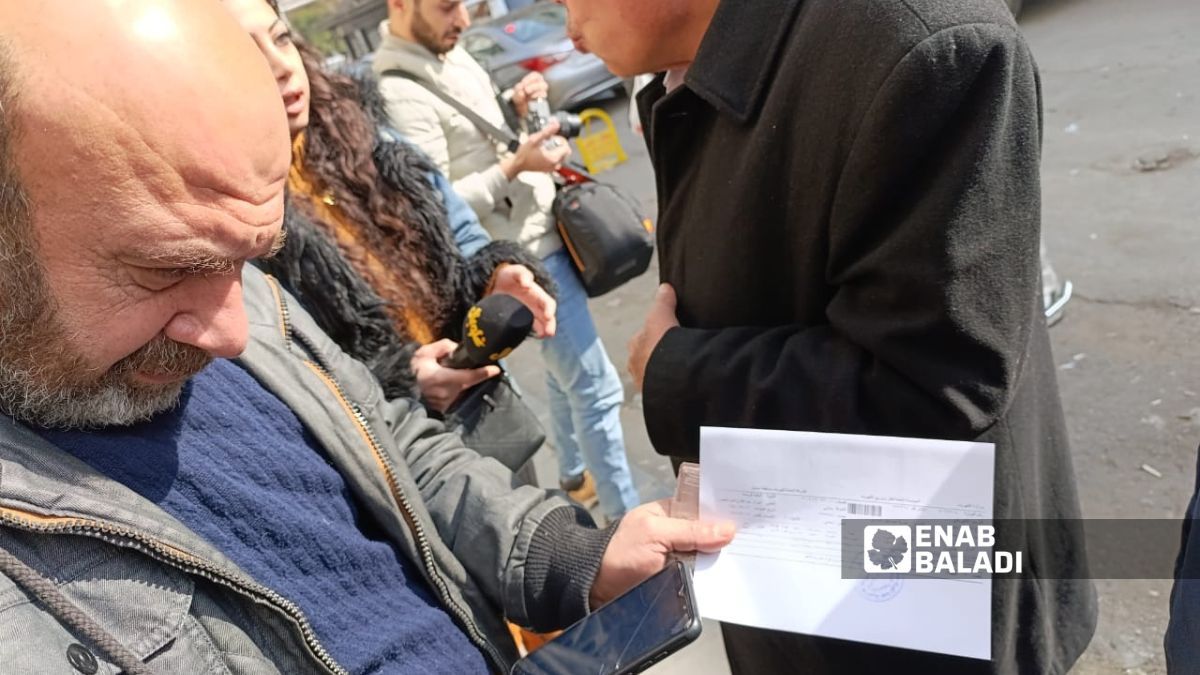 فواتير تفوق الدخل.. سوريون يشتكون ارتفاع أسعار الكهرباء
