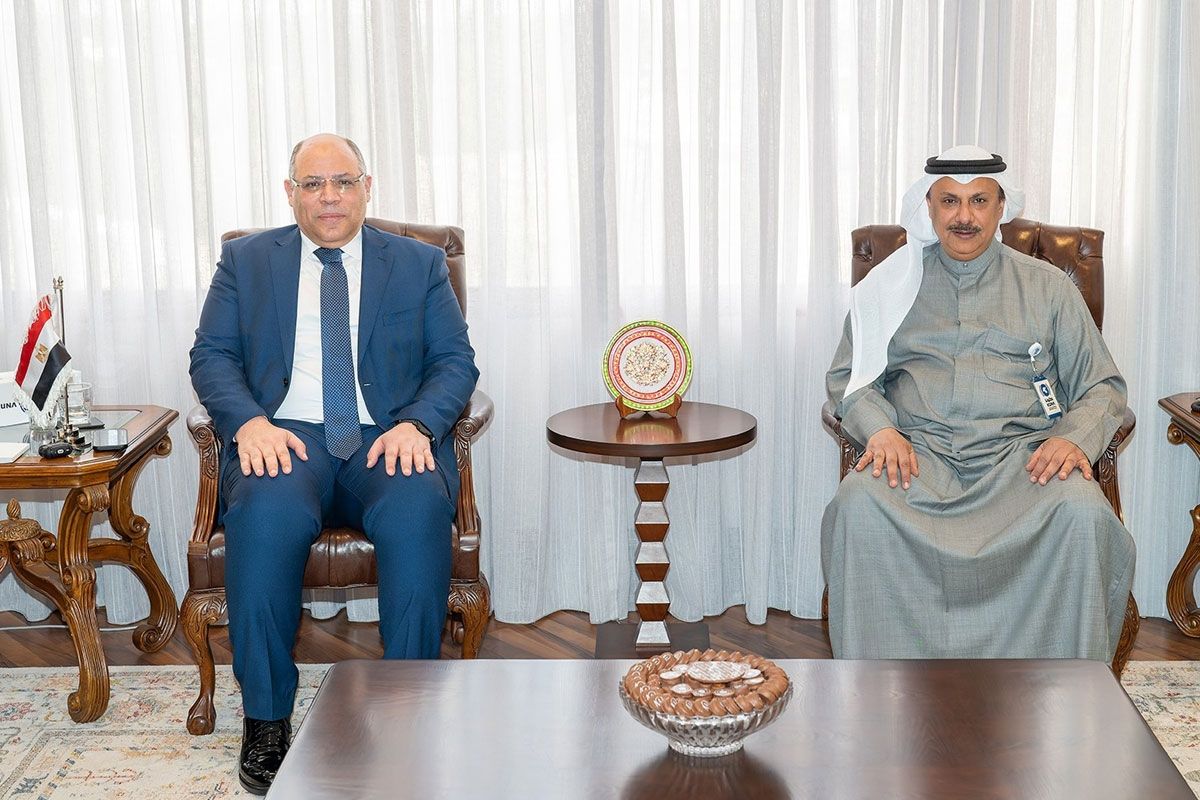 مدير«كونا» والسفير المصري بحثا تعزيز التعاون الإعلامي