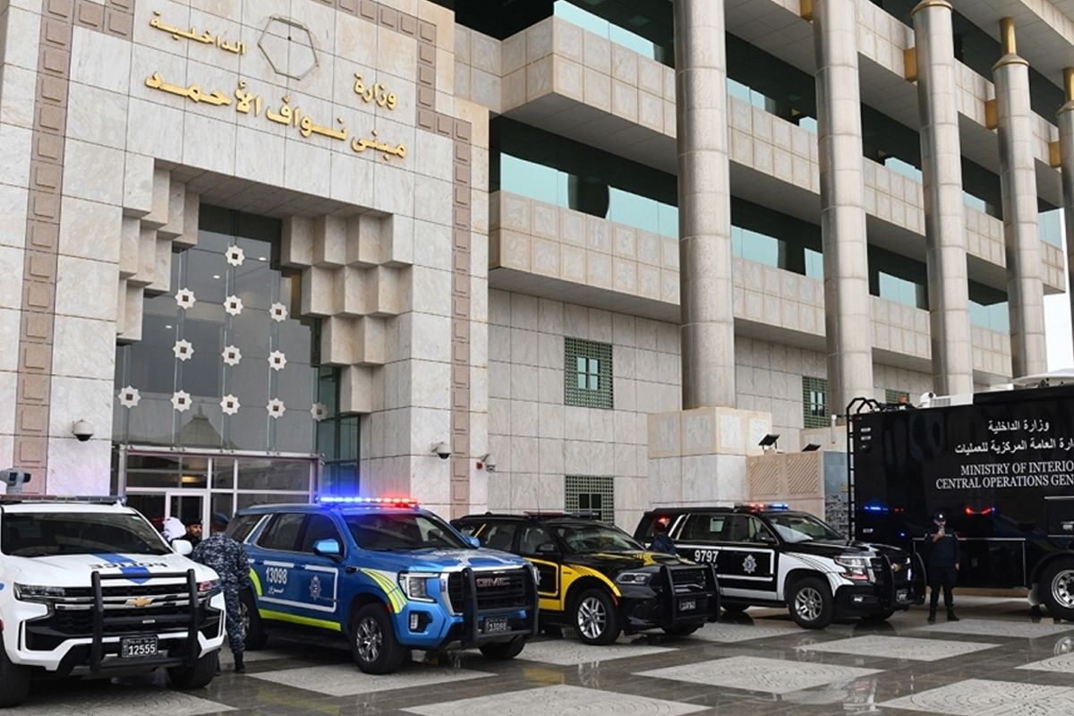 حملة أمنية في «الجليب» تُسفر عن ضبط متهمين ومطلوبين أمنياً ومخزن خضروات غير مرخص