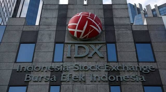 الأسهم الإندونيسية تهوي 15% بعد تحذير جولدمان ساكس