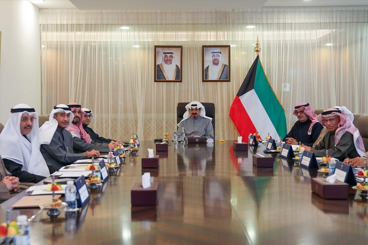رئيس الوزراء: توجيهات من القيادة بمتابعة الموقف التنفيذي للمشروعات التنموية