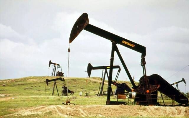 ارتفاع أسعار النفط لأعلى مستوياتها في أربعة أشهر