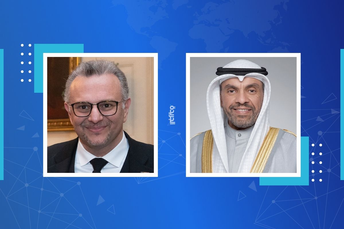 وزير الخارجية يبحث مع مستشار ترامب العلاقات التاريخية والشراكة الاستراتيجية