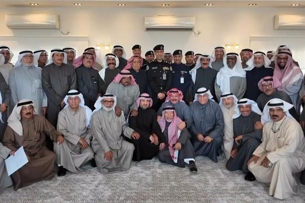 العدواني يدشن عودة ديوانية الضباط المتقاعدين