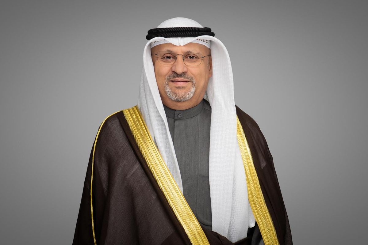 العمر: حريصون على مكافحة المعلومات المضللة وتعزيز النمو الشامل في عصر الذكاء الاصطناعي