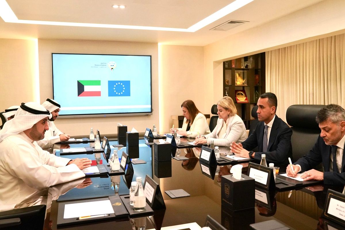 وكيل الدفاع: الكويت حريصة على ترسيخ شراكتها الاستراتيجية مع الاتحاد الأوروبي