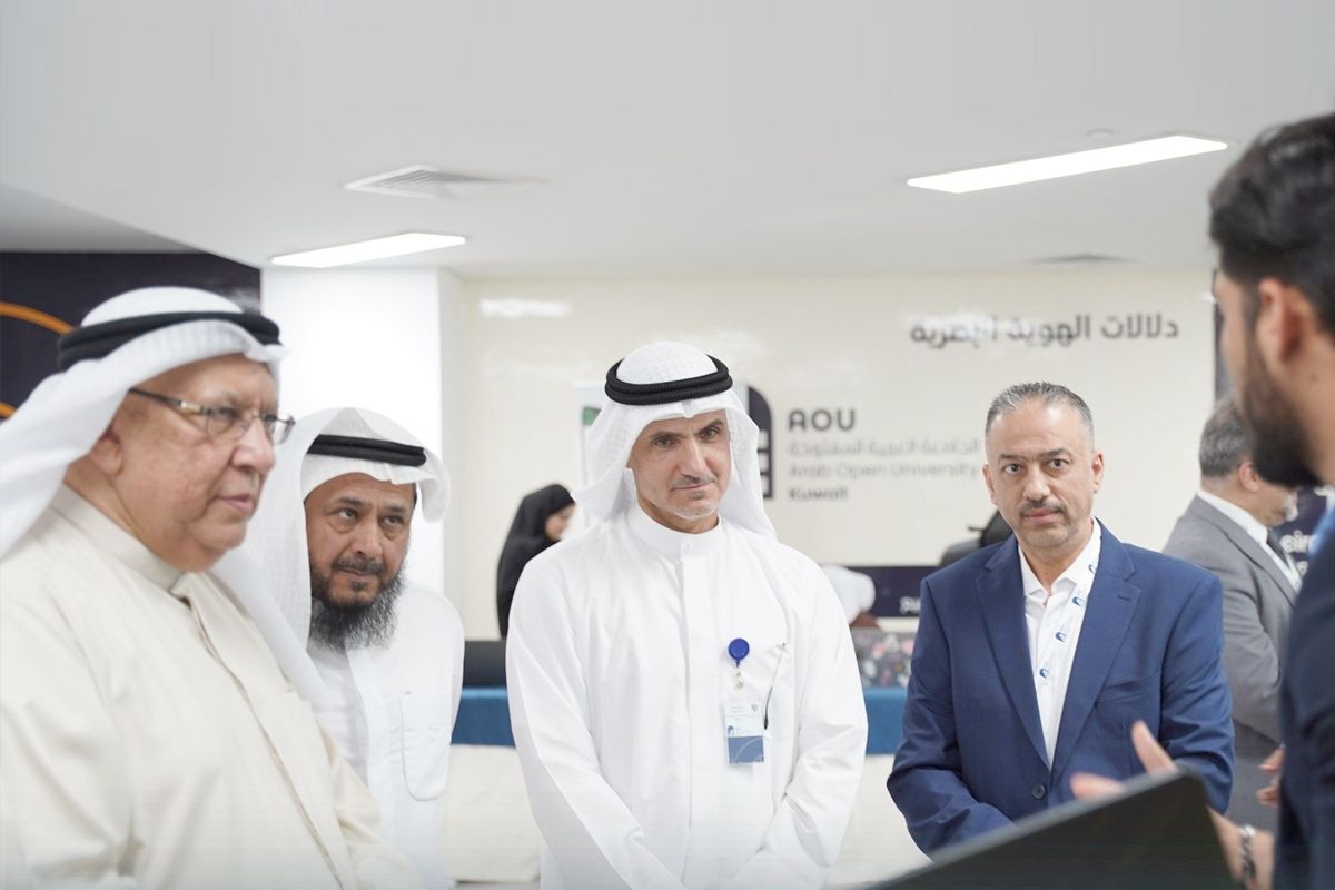«الجامعة المفتوحة» أطلقت معرض مشاريع التخرج لطلبة «الحاسوب»