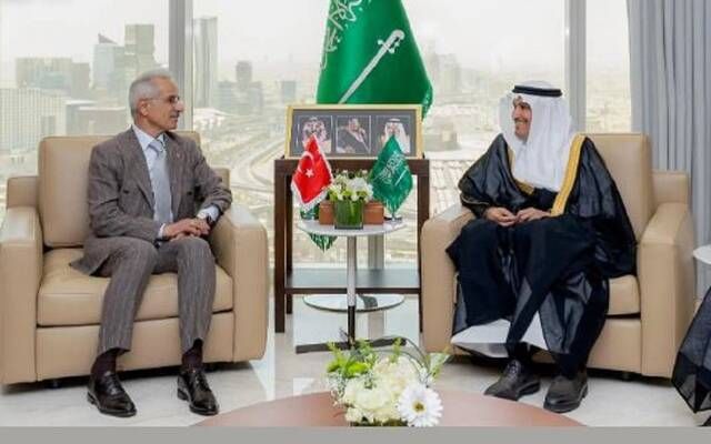 السعودية وتركيا توقعان مذكرتي تفاهم في النقل والسكك الحديدية