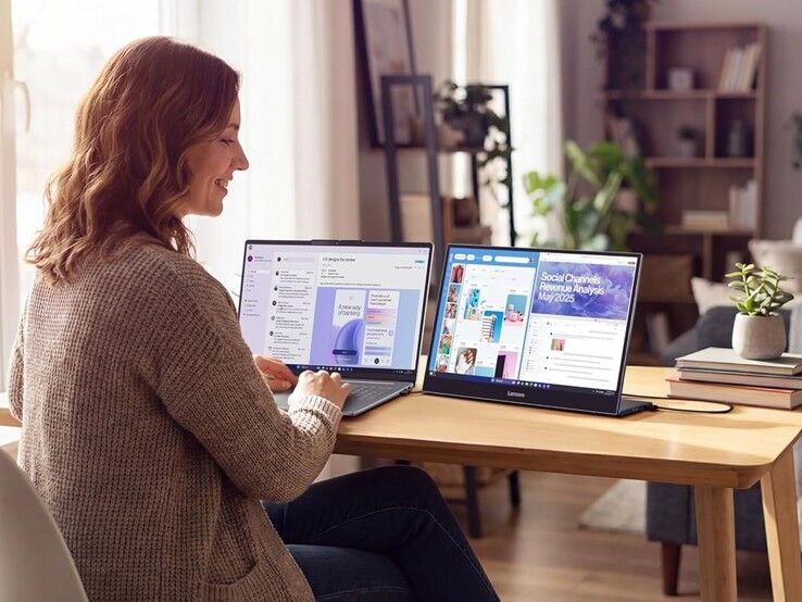 The Lenovo L16's large 16-inch 16:10 screen is suited for work and browsing