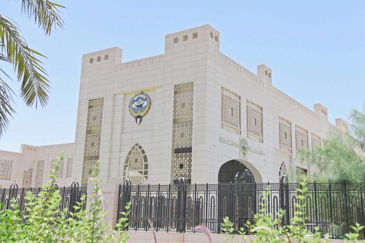 «الخارجية»: الكويت تُدين وتستنكر تفجير حافلة ركاب بمدينة جرمانا السورية