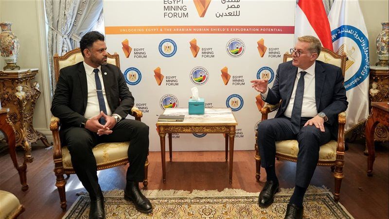 وزير البترول يبحث مع وفد «وورلي» العالمية تعزيز التعاون بالمشروعات التعدينية