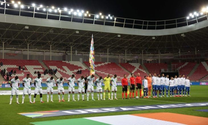 الغارديان: قائد المنتخب الإسرائيلي يهاجم المنتخب الأيرلندي: “بلدنا أفضل من أيرلندا بعشر مرات”