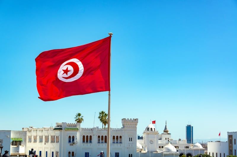 اغتصاب “يقين” يعيد الجدل حول التحرش والمخدرات في المدارس التونسية