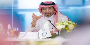 الخريف يبحث تحديات القطاع الصناعي وتطبيق برنامج لزيادة التنافسية في المملكة