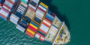 انخفاض أسعار شحن الحاويات عالمياً 4% خلال أسبوع