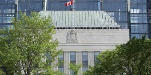 المركزي الكندي يبقي على أسعار الفائدة عند 5%