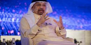 الفالح يبحث تعزيز الاستثمارات المشتركة خلال زيارة رسمية إلى طاجيكستان