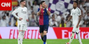 برشلونة يكشف طبيعة إصابة ليفاندوفسكي.. هل سيغيب عن مواجهة ريال مدريد؟