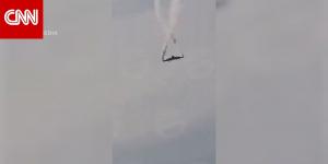 لحظة مرعبة أمام الكاميرا.. سقوط طائرة عسكرية تركية من السماء قبل انفجارها