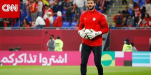 لقطات لما فعله الشناوي بعد استبداله في مباراة مصر والرأس الأخضر تثير جدلاً