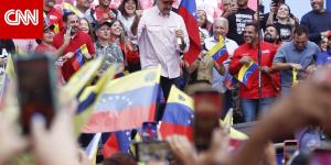 مادورو يظهر علنًا وسط فنزويلا ويحشد أنصاره بعد شائعات حول فراره.. ما رسالته؟