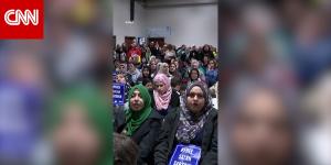 مسؤولون ورجال دين يطالبون بالإفراج عن رئيس مسجد اعتُقل بتهم "أمنية" غير مفصلة بأمريكا