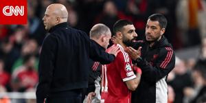 سلوت يوضح سبب عدم إشراك صلاح بشكل أساسي في مواجهة باريس سان جيرمان