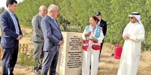 سفير طاجيكستان يضع حجر الأساس الرمزي للمبنى الجديد لسفارة بلاده