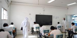 طلبة الثانوية العامة اختتموا اختبارات «2025 - 2026» بـ«الإحصاء»