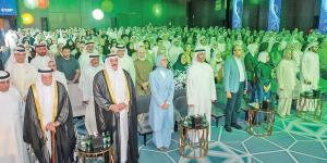 وزير الصحة مهنئاً خريجي كلية الطب: أنتم صناع المستقبل الطبي بالكويت