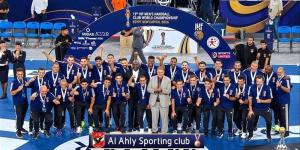 وزير الرياضة يهنئ الأهلي ببرونزية كأس العالم للأندية لكرة اليد