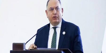 سوريا تلغي ترخيص "أبوغزالة" وتحذر المستثمرين من التعاقد مع مجموعته
