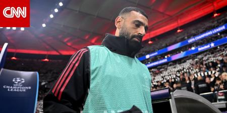 "نفوس مريضة".. علاء مبارك ينتقد مهاجمي محمد صلاح ويتحدث عن "جلوسه على الدكة"