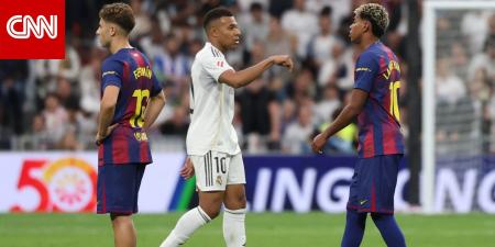 ريال مدريد يحسم "كلاسيكو الأرض" على حساب برشلونة.. كيف أصبح ترتيب الفريقين؟