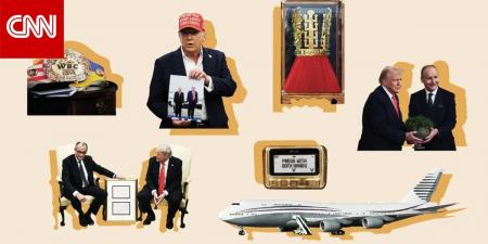 تاج ذهبي ومضارب غولف وطائرة نفاثة.. تتبع هدايا ترامب من القادة الأجانب هذا العام