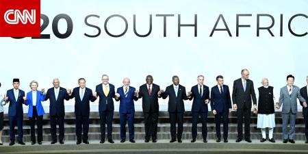 "إنهم ليسوا هنا".. رئيس جنوب إفريقيا يعلق "مازحا" على غياب أمريكا عن قمة العشرين