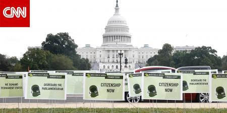 إدارة ترامب تعلن إعادة النظر في بطاقات "غرين كارد" الممنوحة لأشخاص من 19 دولة "مثيرة للقلق"